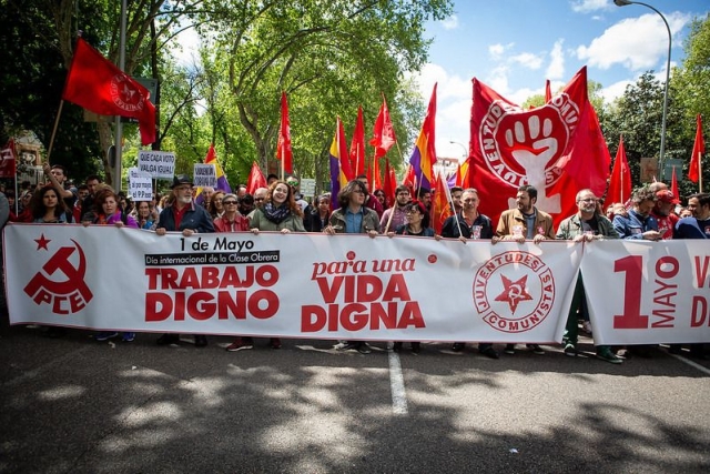 Columna del PCE en la manifestación del 1º de mayo en Madrid, 2019