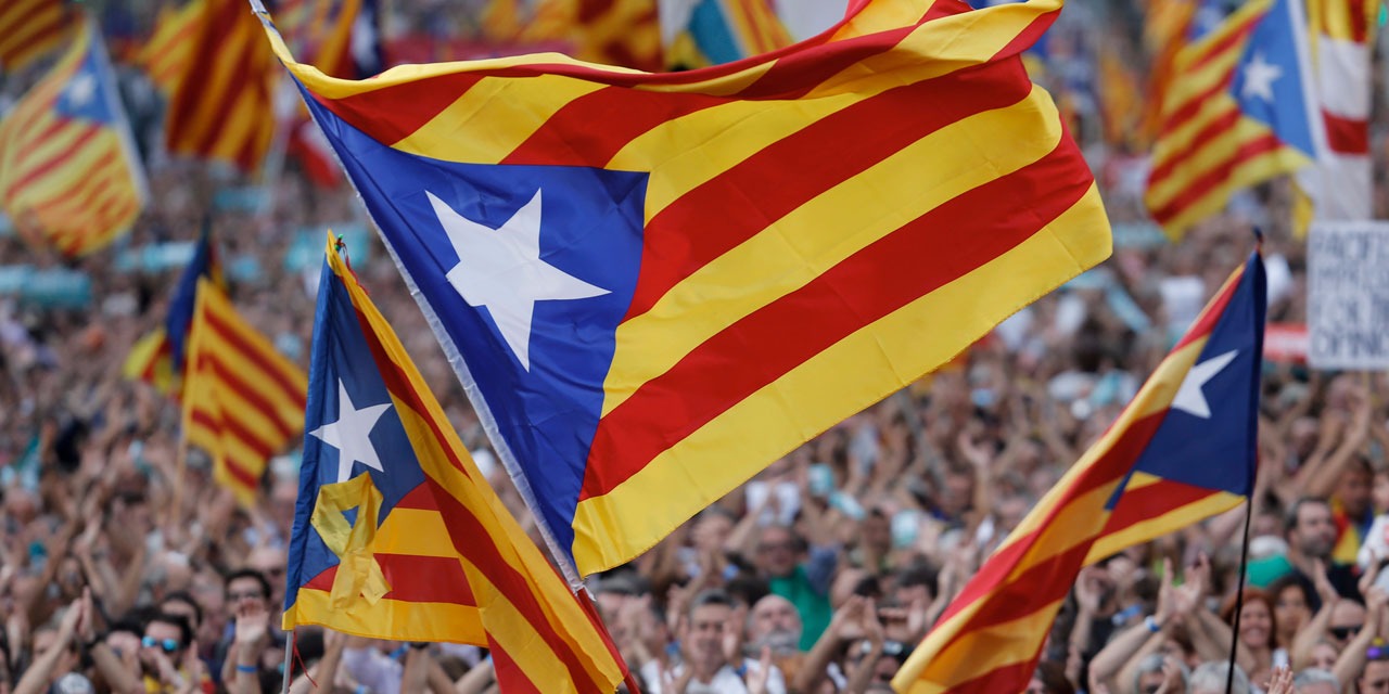 La Catalogne au bord de la declaration d independance