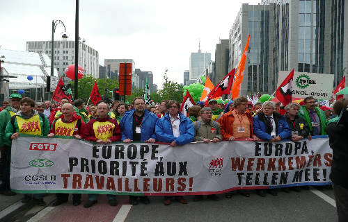 Manifestaci  n en Bruselas Foto ETUC